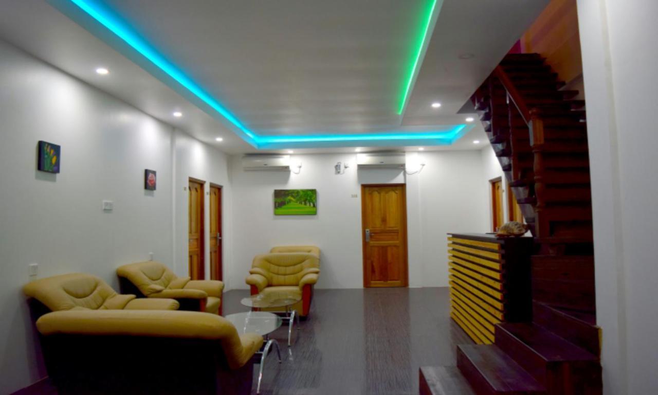 Hotel Seven Corals Maafushi Esterno foto